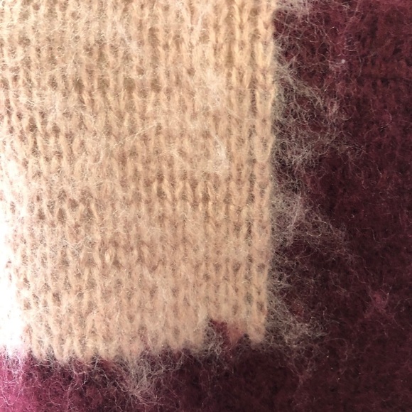 Molly bracken color  block red sweater SZ M/L NWT - Picture 8 of 10